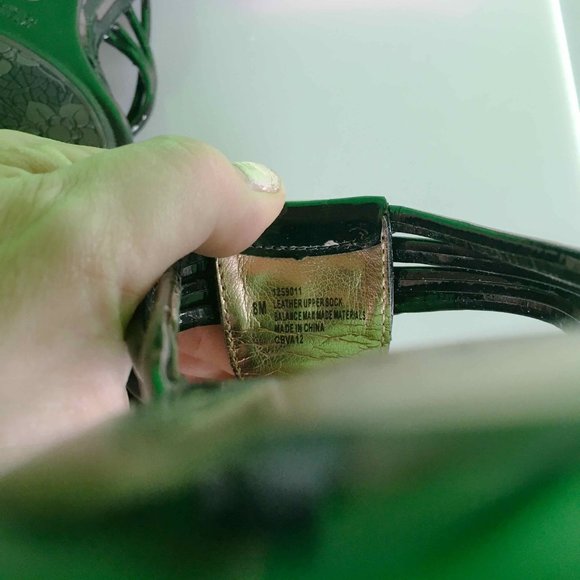 Sofft Wedge Sandals - Picture 6 of 6